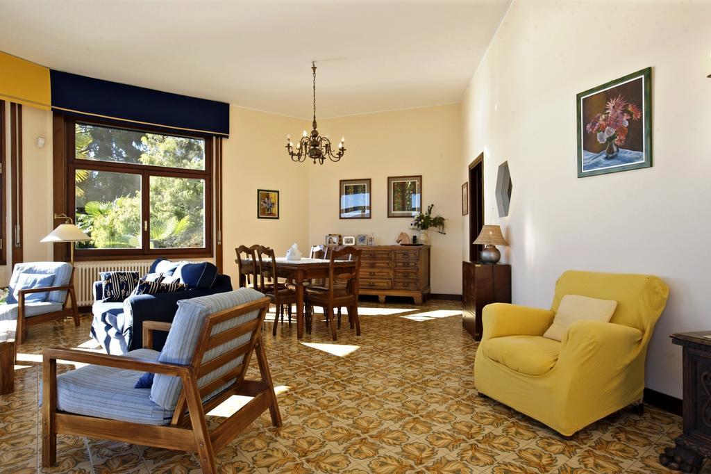 Villa Camelia Вербания Экстерьер фото